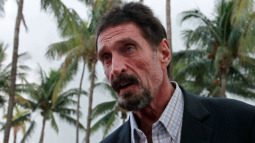 John McAfee bị bắt vì tội trốn thuế và gian lận ICO tiền mã hóa