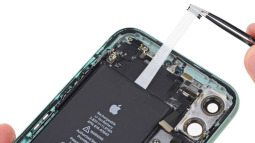 Lộ thông tin xác nhận Apple đã giảm dung lượng pin của iPhone 12 và iPhone 12 mini