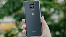 Bạn kỳ vọng gì vào Vsmart Aris Pro - smartphone Việt camera ẩn dưới màn đầu tiên?