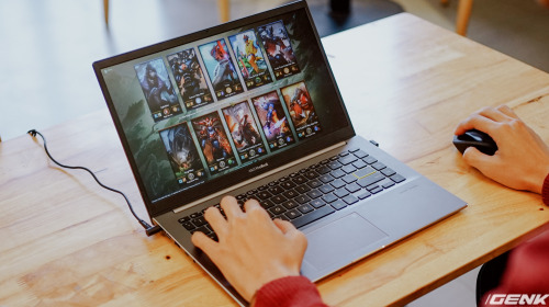 Đánh giá hiệu năng gaming Intel Iris Xe trên Asus VivoBook S14 S433: Ultrabook nay đã có thể chơi game