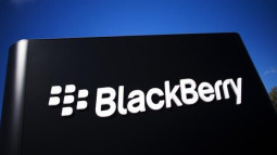Nhân lúc giá BlackBerry tăng gấp 3 lần nhờ Reddit, các giám đốc công ty bán sạch cổ phiếu