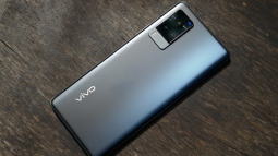Trên tay Vivo X60 Pro: Thiết kế hiện đại, ống kính hợp tác với Zeiss, thiếu camera tele, chạy Snapdragon 870, chưa có giá bán