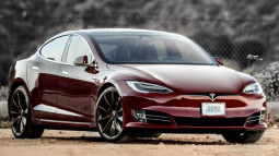 Xe Tesla "không người lái" gặp tai nạn thảm khốc khiến 2 người thiệt mạng