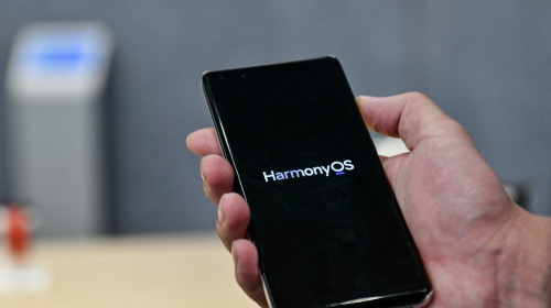 99% thị trường là Android và iOS, liệu HarmonyOS có "cửa" không?