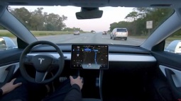 Tesla cho phép khách hàng dùng tính năng "Tự lái hoàn toàn" với giá chỉ 199 USD/tháng