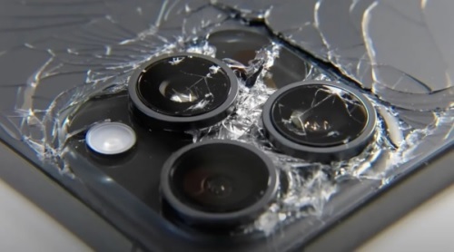 Thả rơi và nhúng nước iPhone 15 Pro Max và một loạt smartphone đắt tiền nhất, người thử nghiệm nhận kết quả bất ngờ